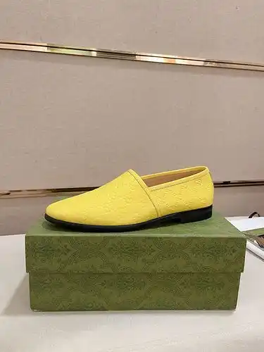 Código de zapatos masculinos Gucci 76b9 talla 3844