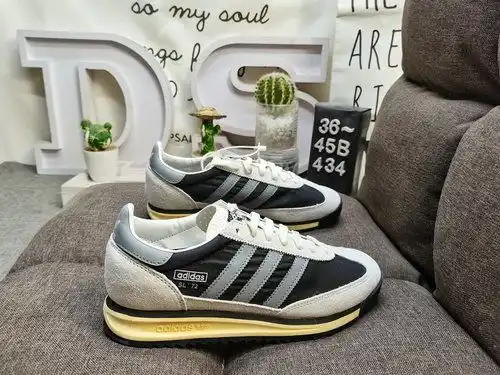 La colección de zapatillas retro 434das es muy popular en todo el mundo y la marca sigue inspirándos