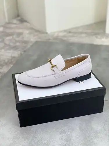 Gucci zapatos masculinos 6b8 talla 384
