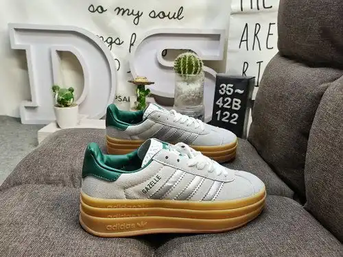 1d2cc Adidas Originals gacela atrevida W trébol con tres capas de suela gruesa y una parte inferior 