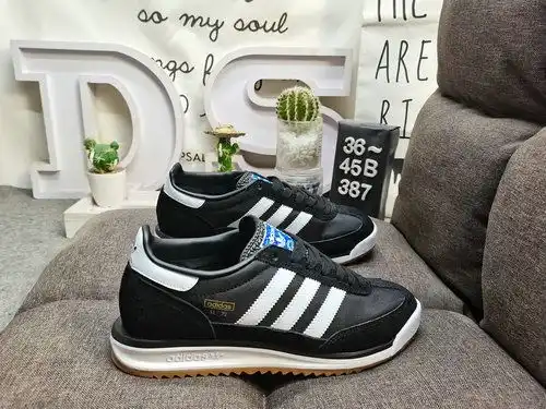 La colección de zapatillas retro Adidas 387d es muy popular en todo el mundo y, aprovechando esta ol
