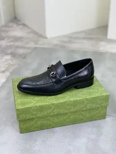 Código de zapatos masculinos Gucci 87b8 talla 3844