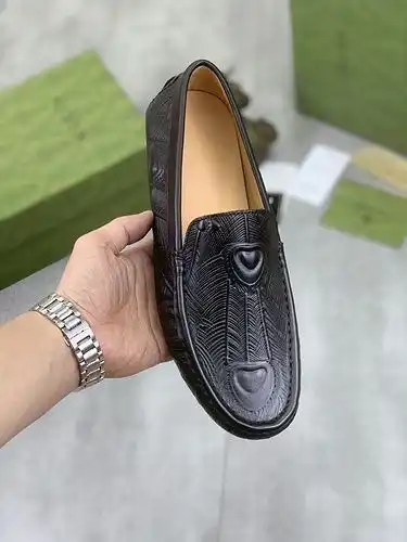 Código de calzado masculino Gucci 84b3 talla 384437 4 personalizado