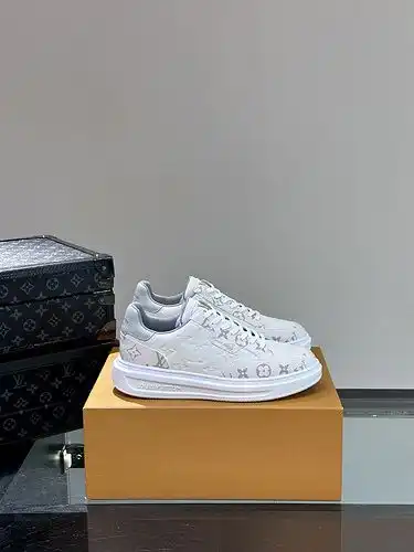 Calzado masculino LV Código 92b4 talla 3844446 personalizado