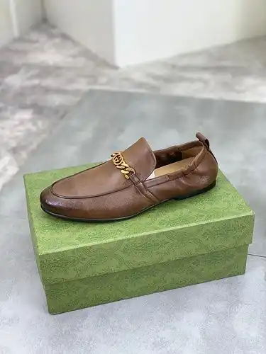 Código de zapatos masculinos Gucci 626b9 talla 3844
