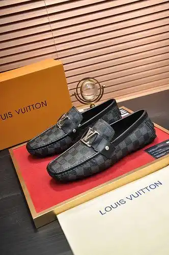 Código de calzado masculino LV 76B talla 3844