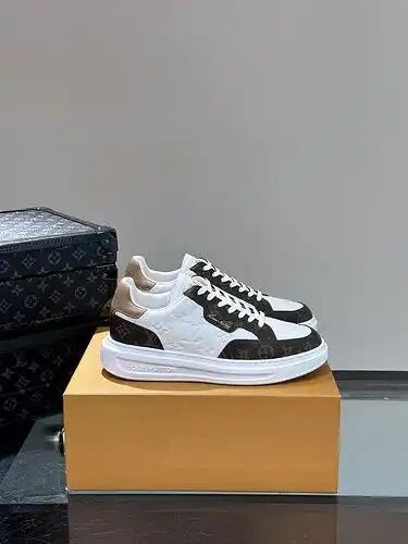 Calzado masculino LV Código 92b4 talla 3844446 personalizado