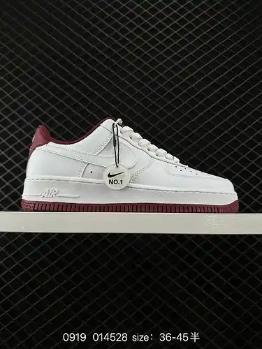1D40G Nike AIR FORCE 1D0G7 Air Force One low top versatile casual sports board shoe with soft and el