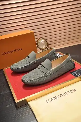 Código de calzado masculino LV 76B talla 3844