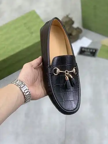 Código de calzado masculino Gucci 84b3 talla 384437 4 personalizado