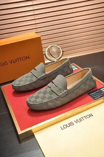 Código de calzado masculino LV 76B talla 3844