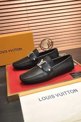 Código de calzado masculino LV 76B talla 3844