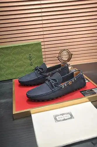Código de zapatos masculinos Gucci 23b4 talla 3844