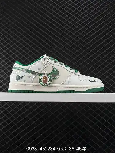 1D70G Nike Dunk Low Retro sneakers, retro board shoes, as a classic basketball shoe of the 80G era, 