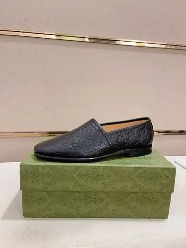 Código de zapatos masculinos Gucci 76b9 talla 3844