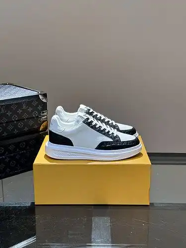 Calzado masculino LV Código 92b4 talla 3844446 personalizado