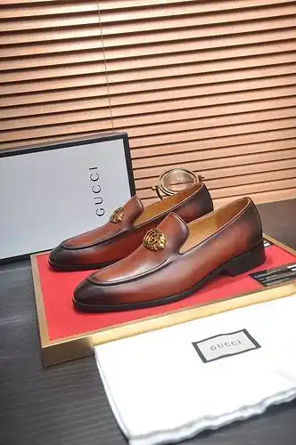 Código de zapatos masculinos Gucci 88b9 talla 3844 4 4 personalizado