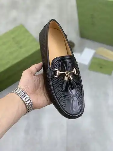Código de calzado masculino Gucci 84b3 talla 384437 4 personalizado