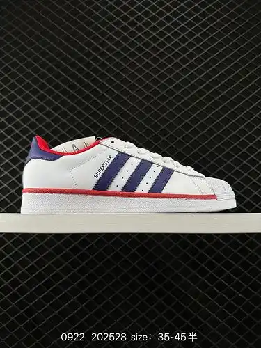 1D40G adopts a combination of grain leather and cow cut leather, with a top layer of leather and dec