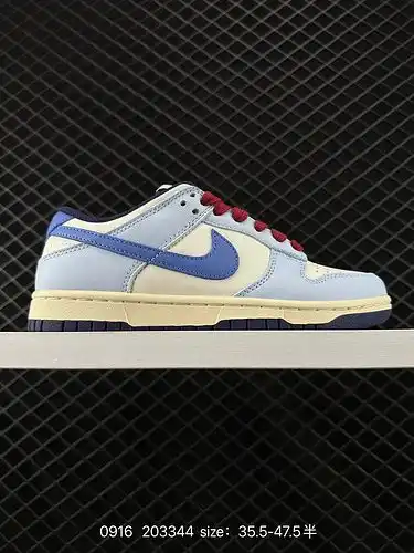 2C2C0G Nike Dunk Low Retro sneakers, retro board shoes, as a classic basketball shoe of the 80G era,