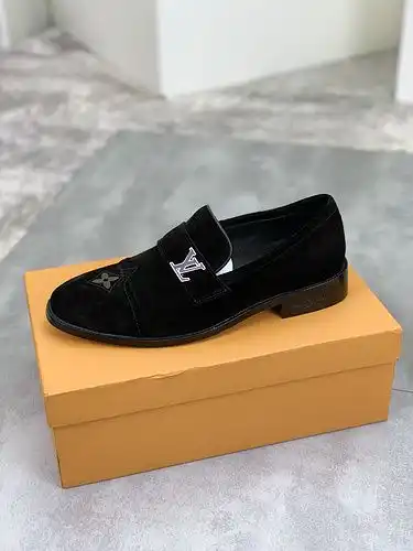 Zapatos masculinos LV talla 6b8 talla 384