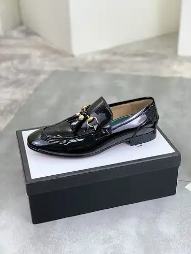 Gucci zapatos masculinos 6b8 talla 384