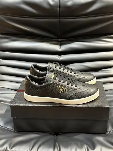 Prada men's shoe code 9B3 Size3844