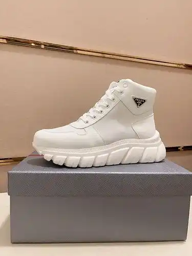 Prada men's shoe code 922C4 Size3844 can be customized with 4 non refundable options