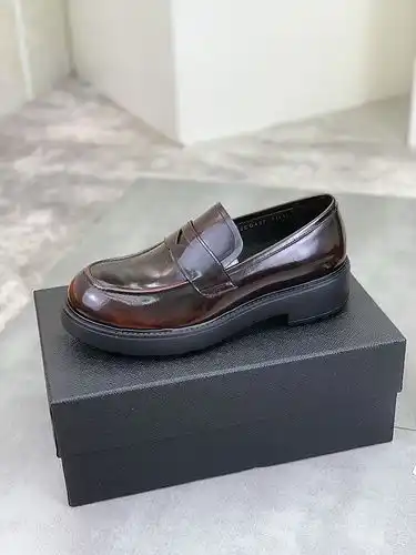 Prada Men's and Women's Shoe Code 626C Size344 Men's 384 Customized