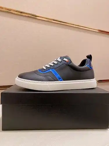 Código de zapatos masculinos Armani 9b3 talla 3844