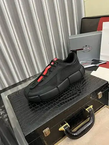 Prada men's shoe code 92C Size3844