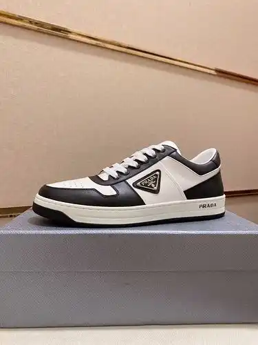 Prada men's shoe code 9B9 Size3844