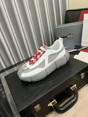 Prada men's shoe code 92C Size3844