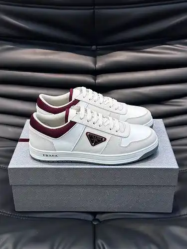 Prada men's shoe code 9B4 Size3844