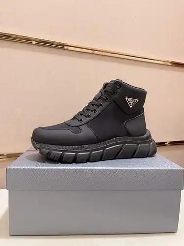 Prada men's shoe code 922C4 Size3844 can be customized with 4 non refundable options