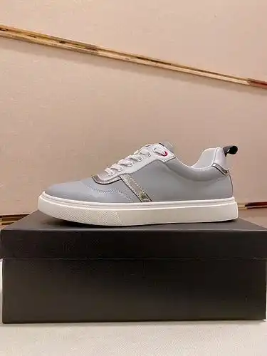 Código de zapatos masculinos Armani 9b3 talla 3844