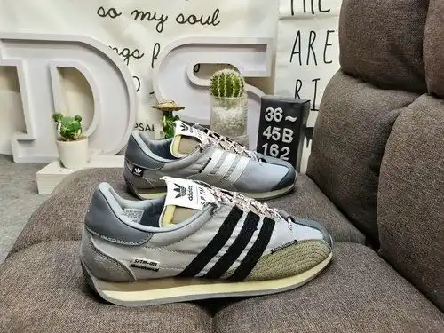 1d62 Adidas y la marca de moda Song for the MUTE están a punto de lanzar su tercera colección de col