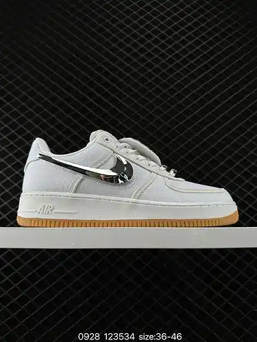 El producto conjunto 1d70g traves Scott x Air Force 1D Sail ts, Silver Air Force No1 Low Top multifu