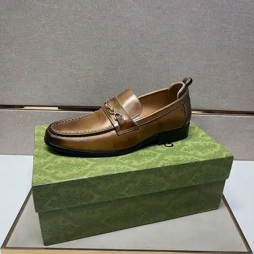 Código de zapatos masculinos Gucci 927b9 talla 3844