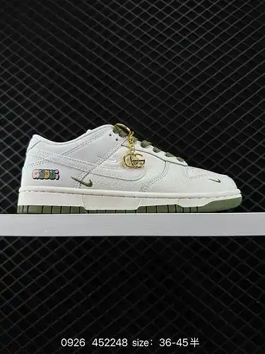 2c40g Nike SB Dunk Low Gucci se asocia con el pequeño gancho verde beige para conmemorar el aniversa