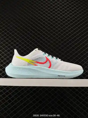 Las zapatillas de correr de malla ultraligera de la generación lunar 39e ofrecen una comodidad excep
