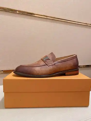 Los zapatos masculinos LV talla 4c8 talla 3944384 se pueden personalizar sin necesidad de devolver