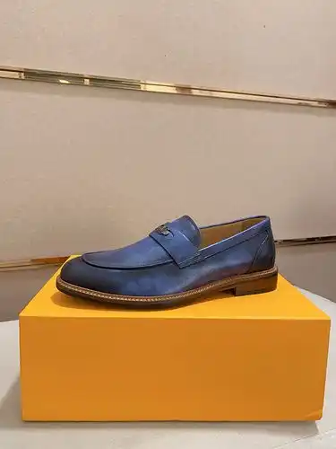 Los zapatos masculinos LV talla 4d2 talla 3944384 se pueden personalizar sin necesidad de devolver