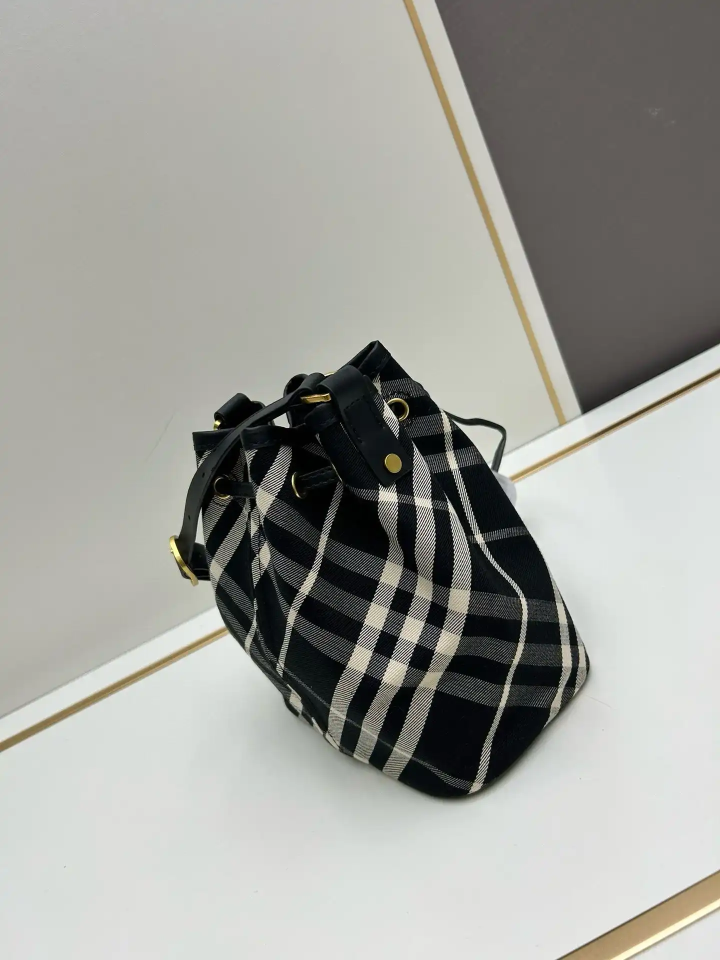 KK02850 (7).webp