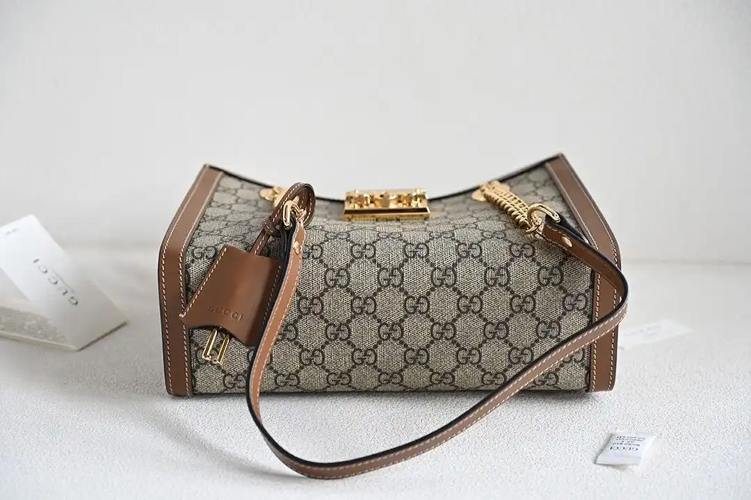 KK03550 (12).webp