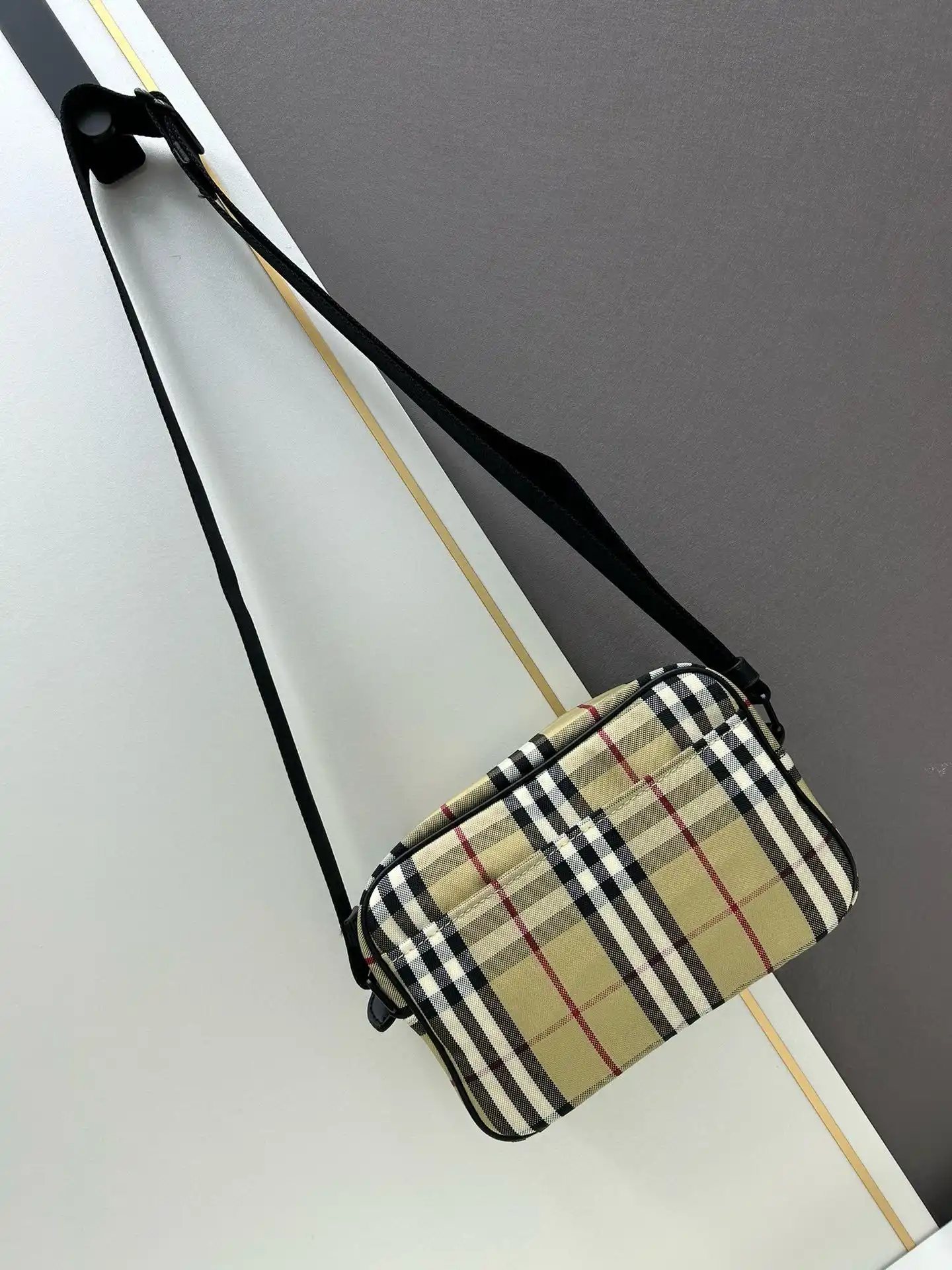 KK02650 (16).webp