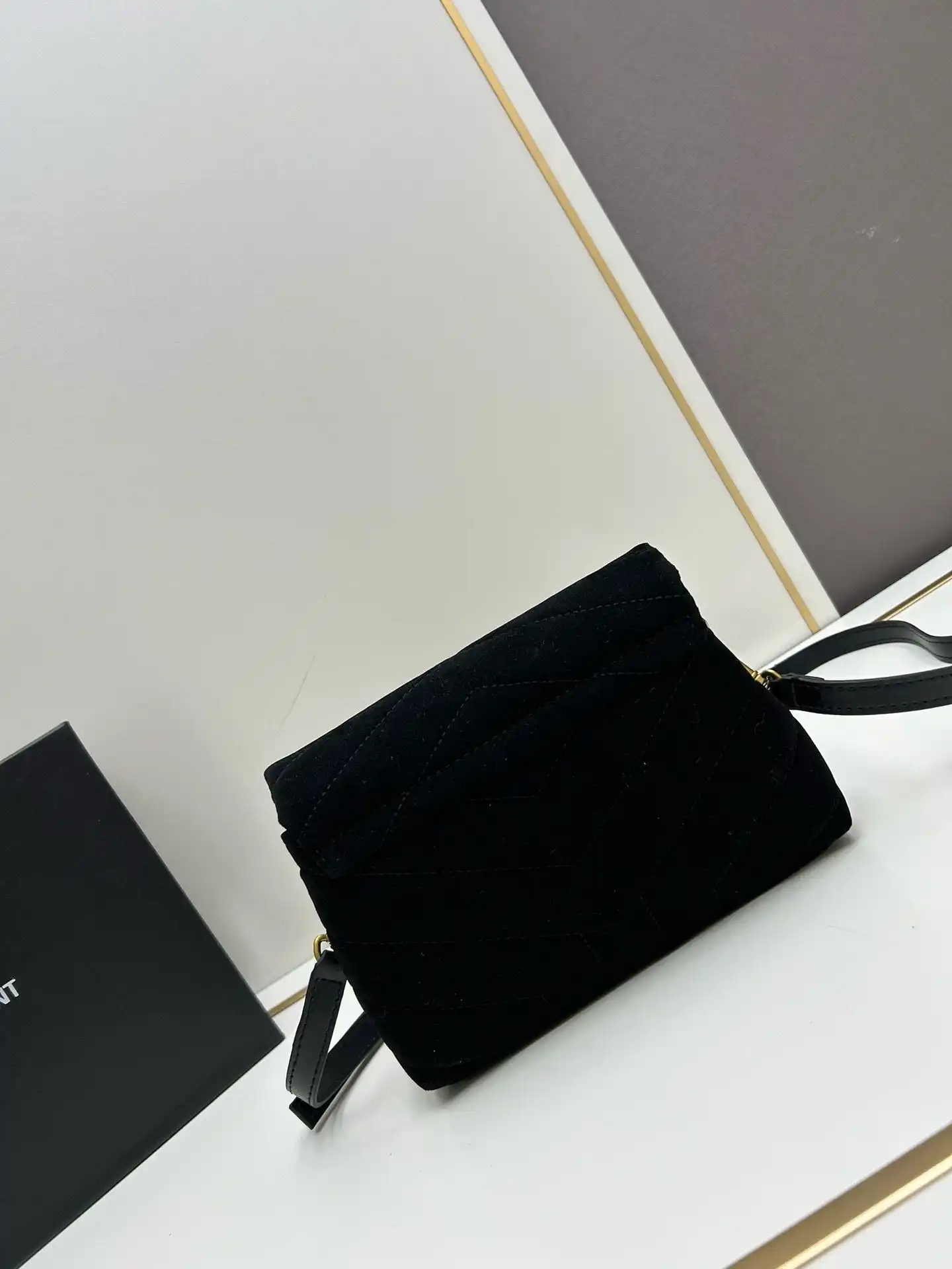 KK02350 (4).webp