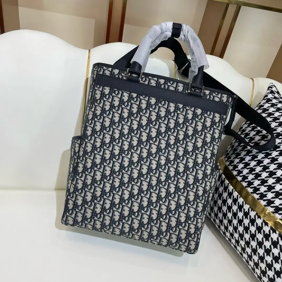KK04750 (7).webp