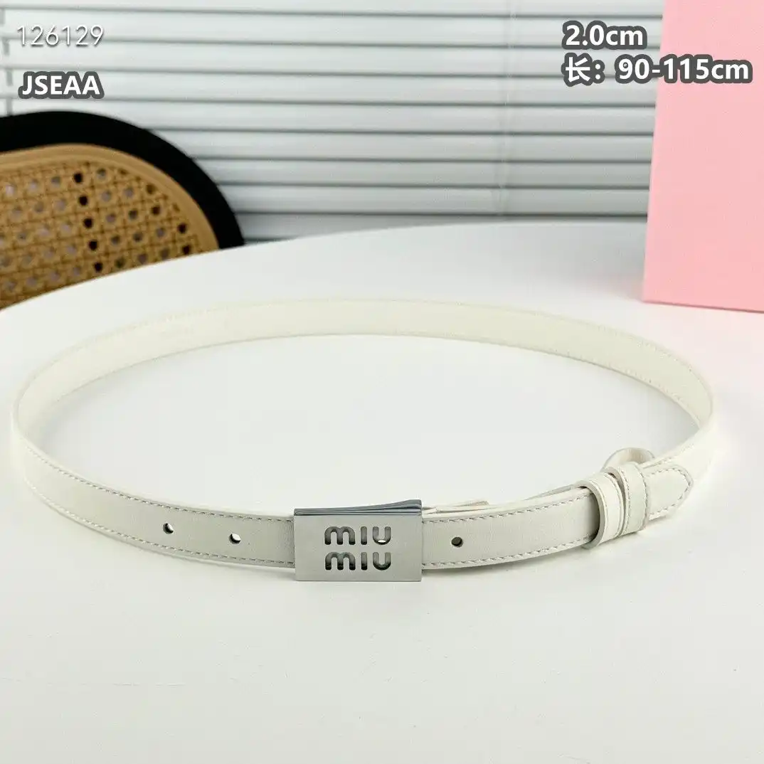 MF001250 (9).webp