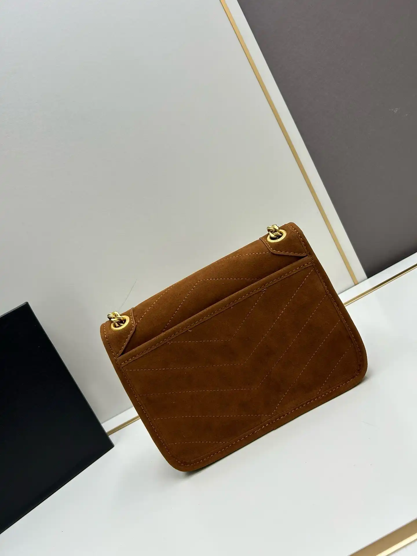 KK02550 (9).webp